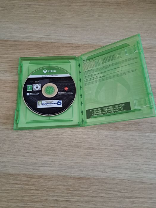 Jogo Monster Energy Supercross 6 Xbox One e Series X