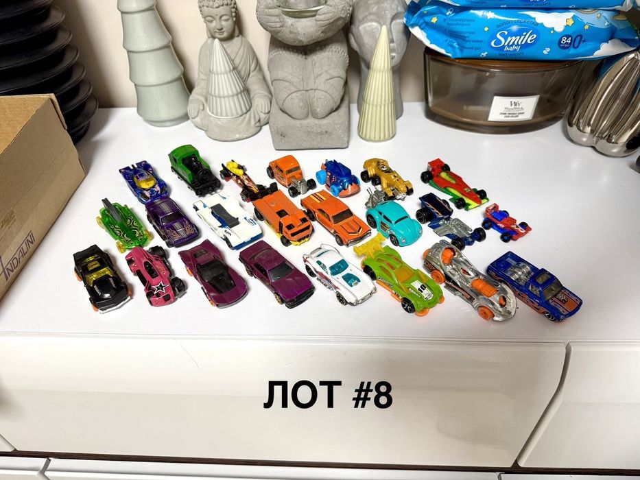 Hot wheels машинки дешево - розпродаж