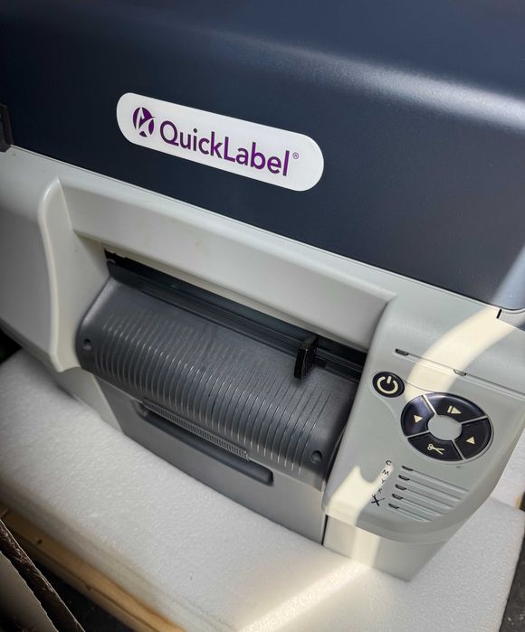 Sprzedam przemysłową drukarkę etykiet kolorowych QuickLabel QL-850.