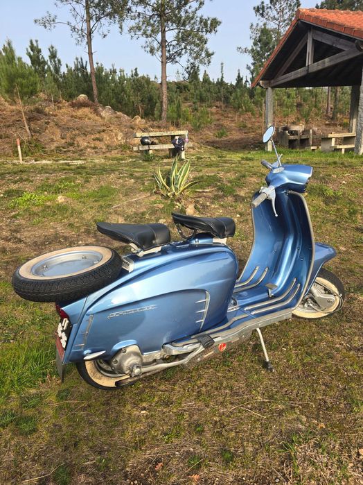 Vendo lambreta do Ano 1963