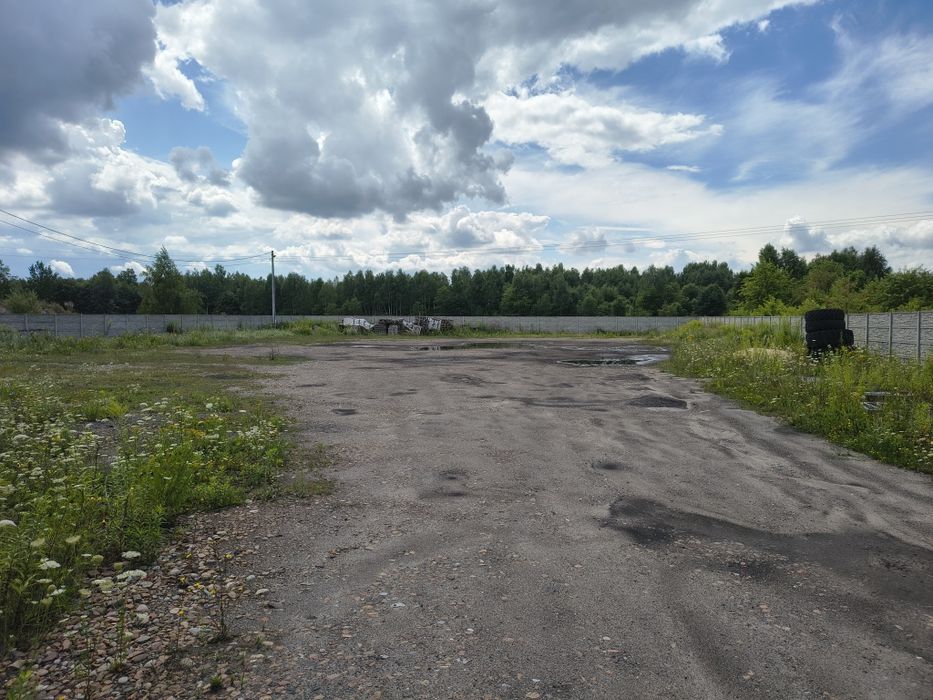 Wynajem plac , parking na terenie przemysłowym 3000m utwardzony