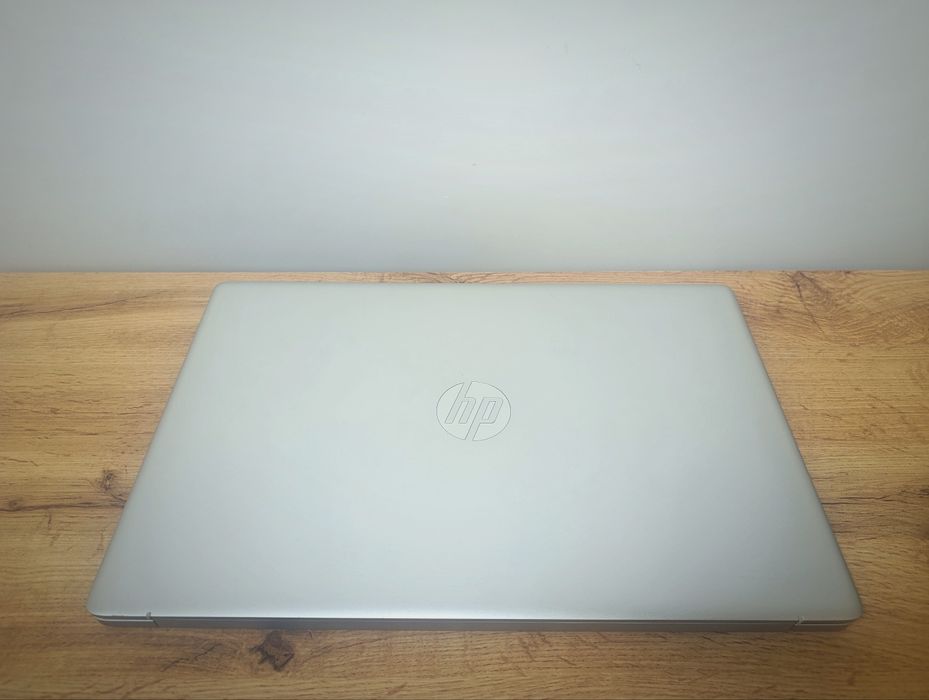 17.3 HD+ ноутбук HP/AMD Ryzen 3 7320U/8GB DDR4/SSD 256GB/АКБ 0% зносу