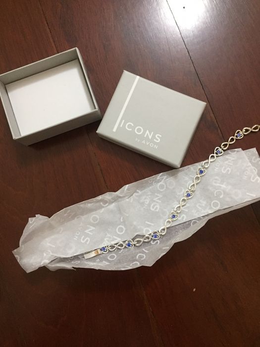 Pulseira icons da avon