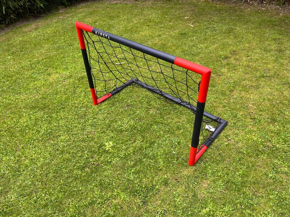 Balizas reduzidas de futebol