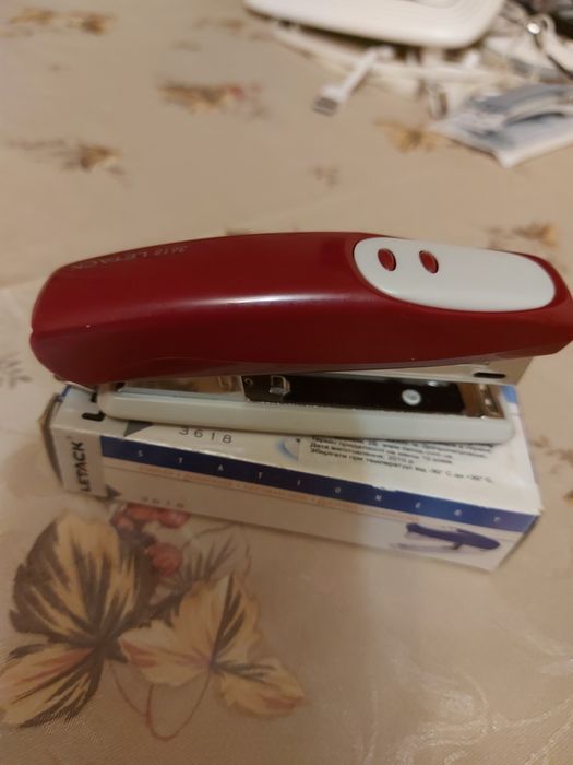 канцтовары,учебник английского