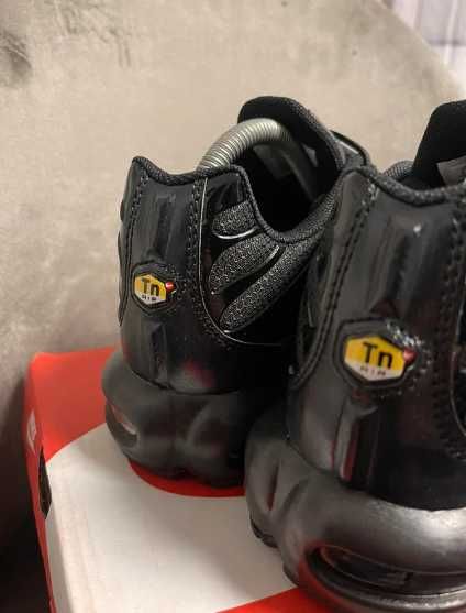 "Buty męskie Trampki"Nike_Air_Max_TN_Plus_Black R.44