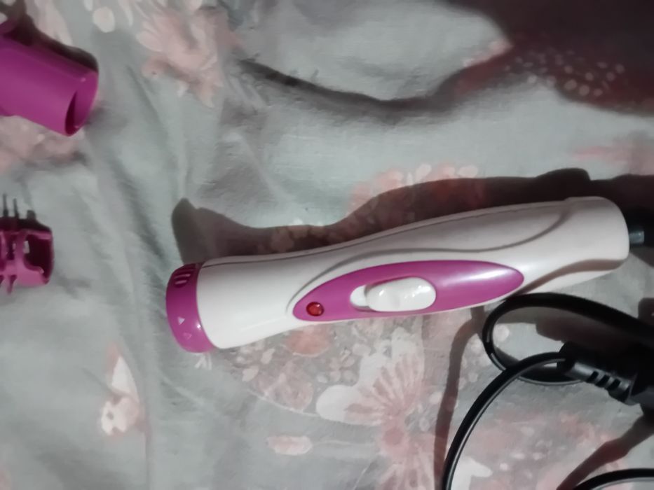 Wielofunkcyjna lokówka Eldom – kilka końcówek, sprawna