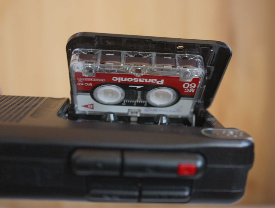 Диктофон Panasonic RN 202 двухскоростной микрокассета