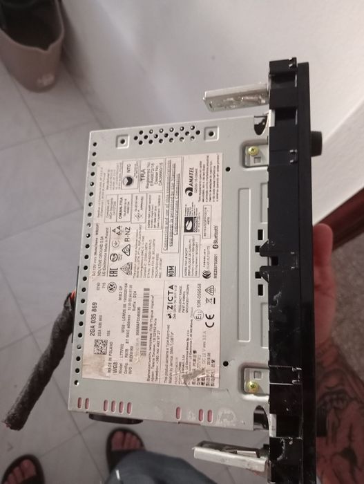 Radio com ecrã Touch