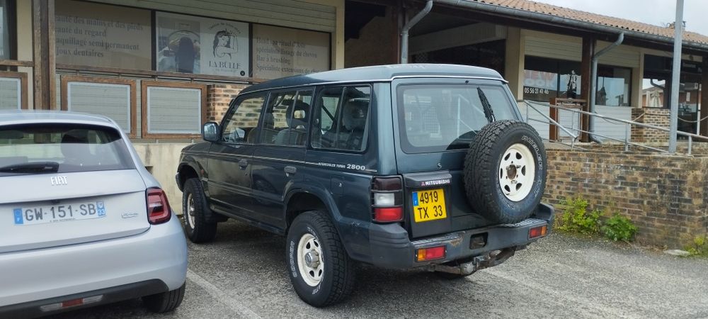 Mitsubishi Pajero 2.8 TD abas largas