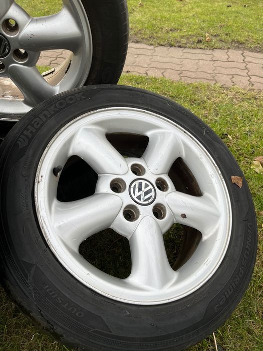 Felgi z oponami VW