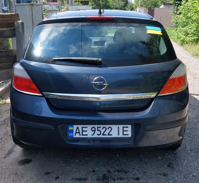 Продам Opel Astra H