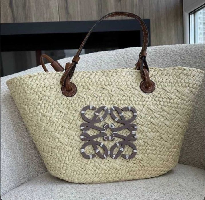 Пляжная сумка Loewe натуральная соломка в наличии