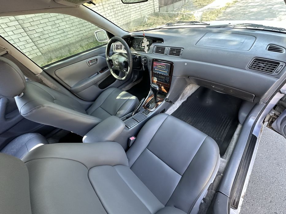 Кумплектный кузов Camry 20  переоформление