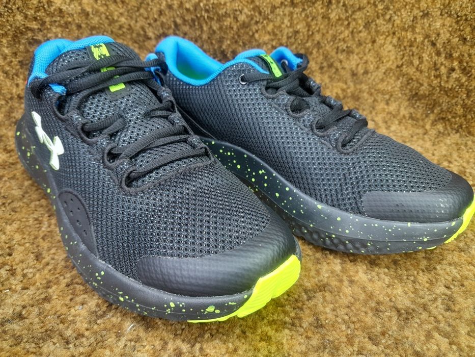 Кросівки оригінал Under Armour 40 ,39 розмір.
