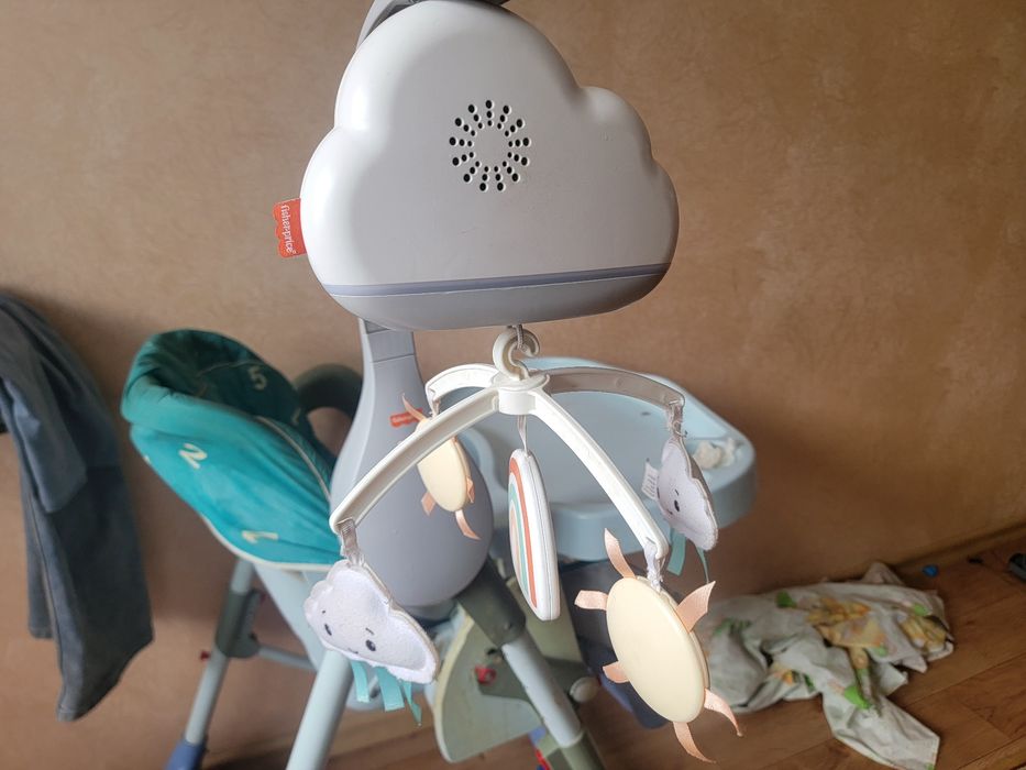 Продам мобіль мобіле-нічник  дитячий fisher price