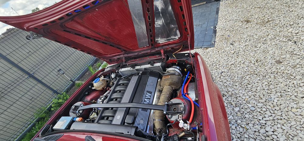 Bmw e30  2.5 turbo 500km zamiana