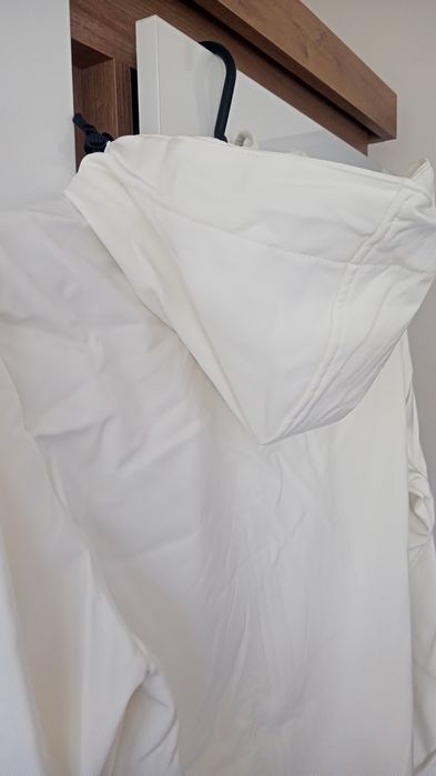 Kurtka biała levis