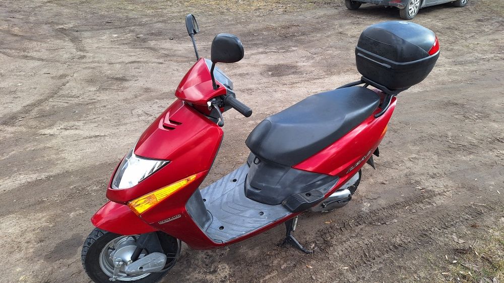 Honda lead  skuter