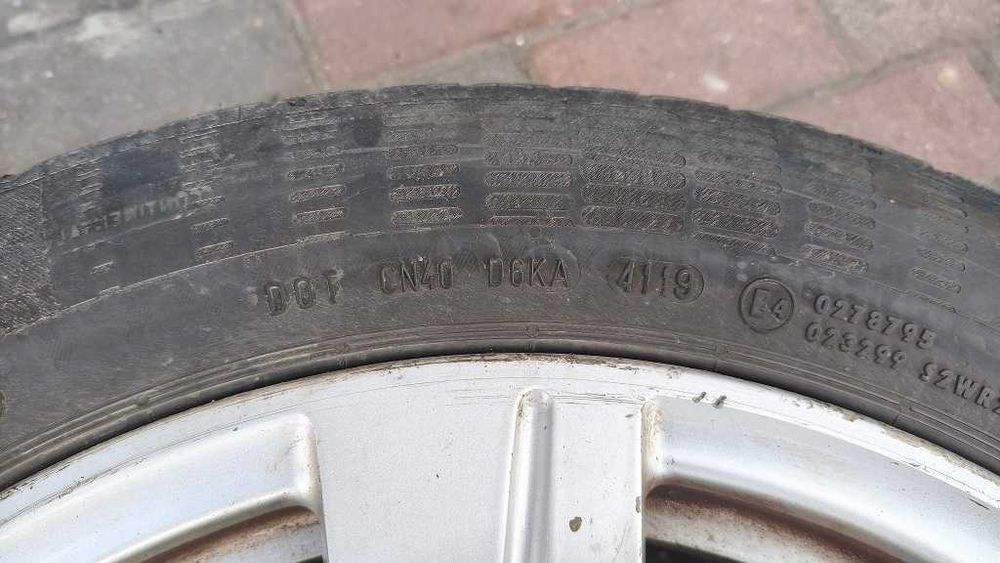 Felgi Audi 17" 5x112 ET45 z oponami