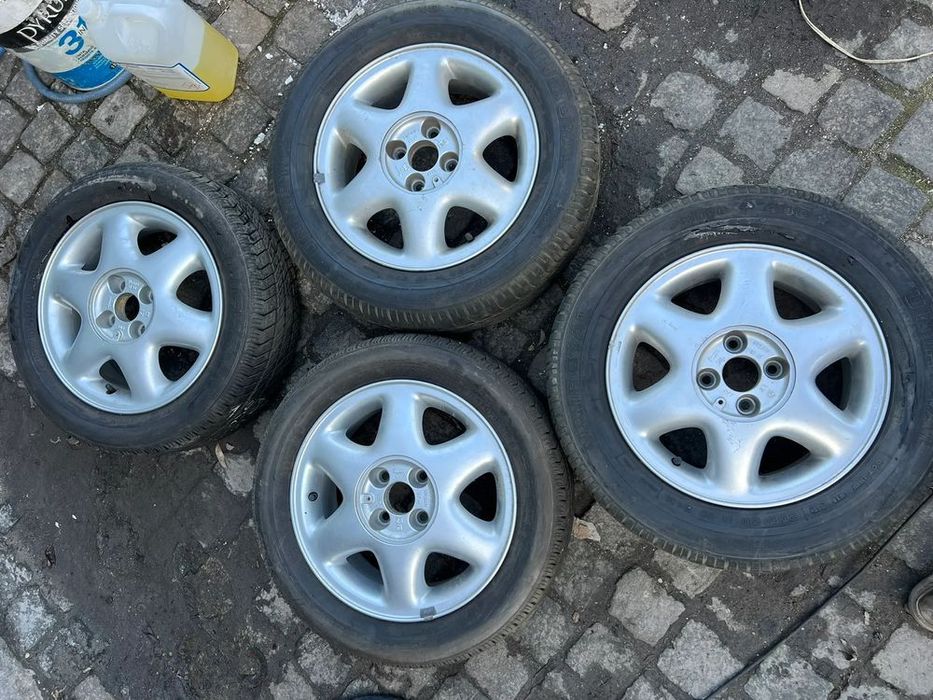 Jantes Opel+ Pneus novos Uniroyal 205/60 R15