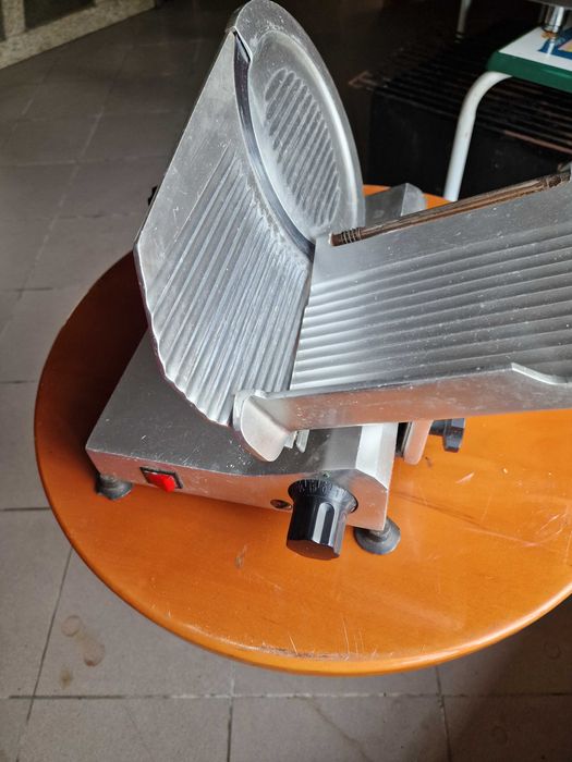 Fiambreira Profissional