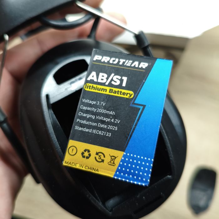 Тактичні захисні навушники PROTEAR E8830BTDAB+ з Bluetooth, DAB+/FM радіо