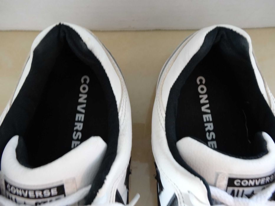 Trampki CONVERSE roz 42 SKÓRA Unisex Sportowe