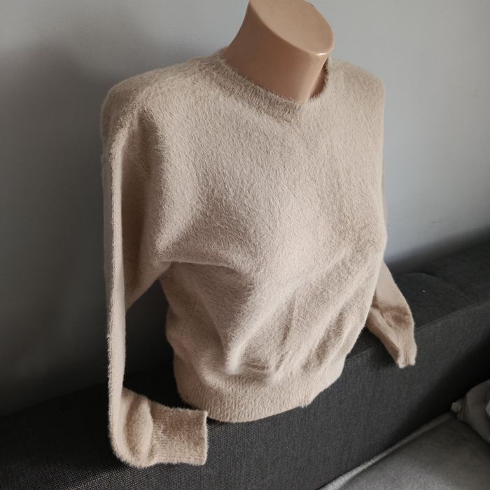 Sweter damski welurowy M