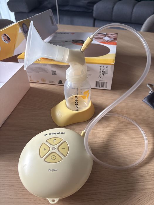 Medela Swing Elétrica + 2 Milk Collectors + Bolsas de Armazenamento | Excelente Estado