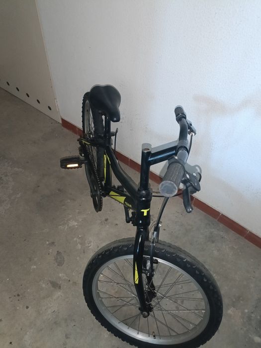 55€ bicicleta roda 20 pegar e andar