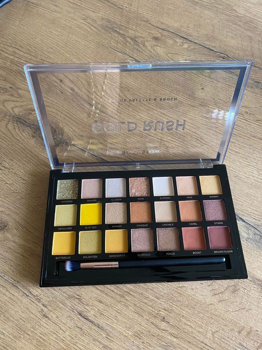 Paleta cieni duża Profusion Gold Rush