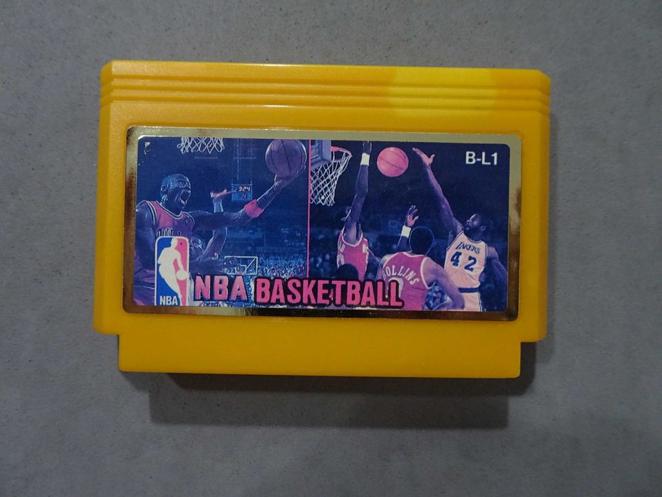 Jogo Famicom - NBA Basketball .