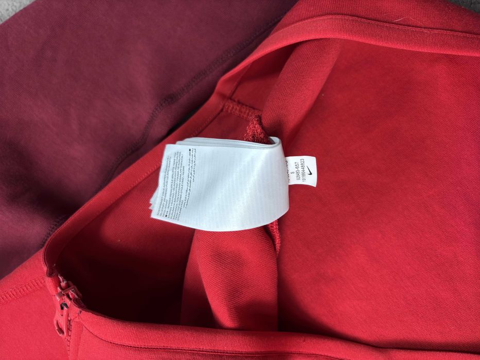 Bluza Nike S Czerwona Tech Fleece Rozpinana Swoosh Drill Kaptur