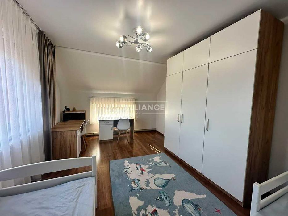 Продам шикарний будинок в 15 км від Івано-Франківська