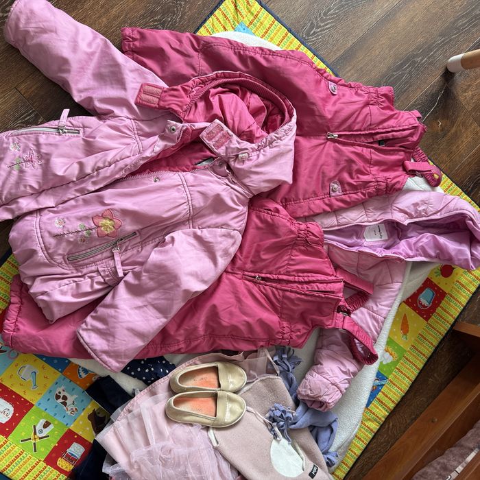 Віддам речі для дівчинки