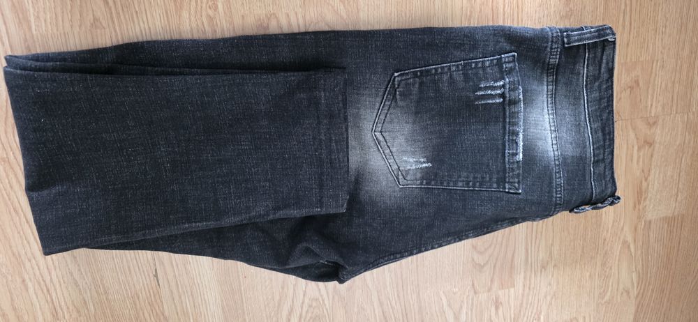 Spodnie dsquared2 prawie nowe