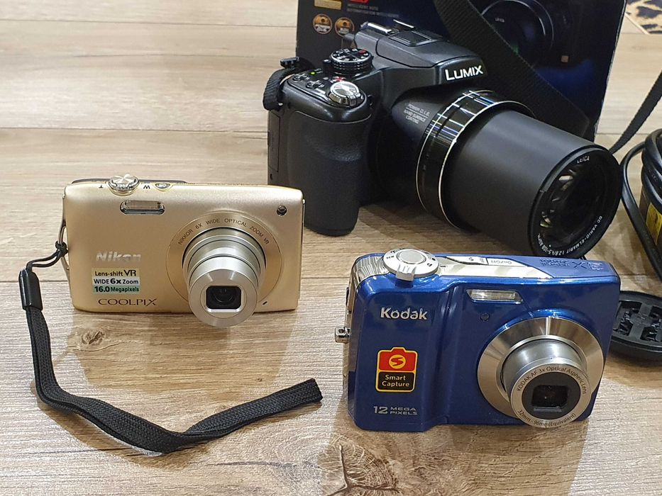 nikon coolpix s3300 - купити цифрові фотокамери - Ціна на OLX.ua