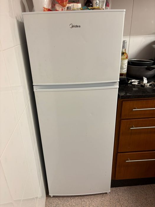 Frigorífico Midea MDRT294FGF01