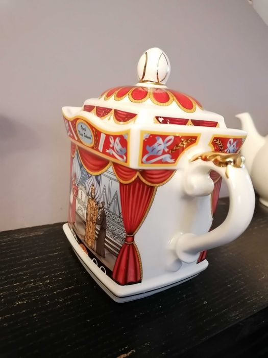 Sadler - dzbanek Opera Boris Godunov