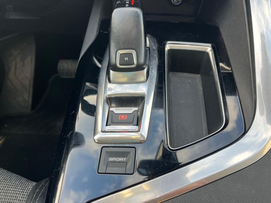 Peugeot 3008 1.6 blueHDI Allure EAT6