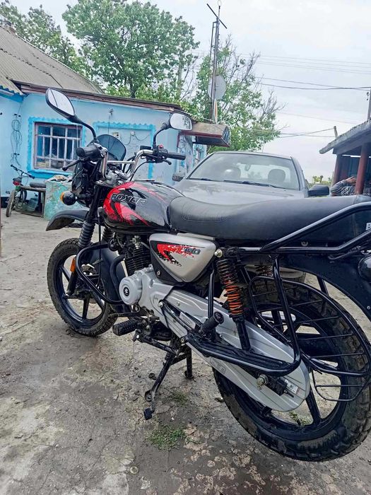 Мотоцикл Bajaj 150cc