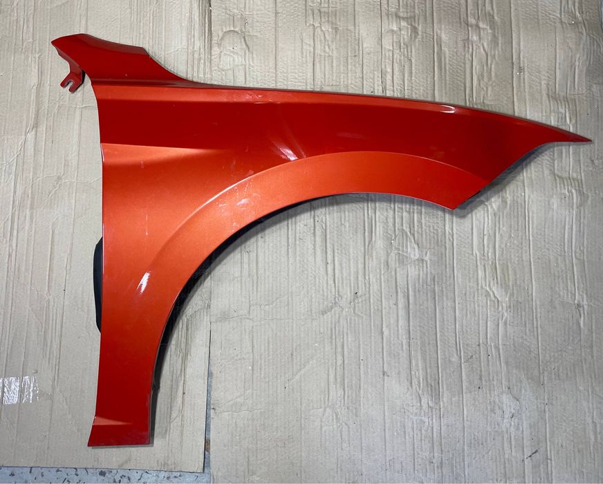 Крило переднє праве Jetta 7 Джетта 7