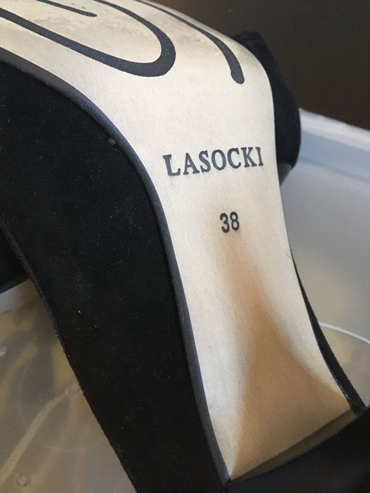 Szpilki damskie lasocki