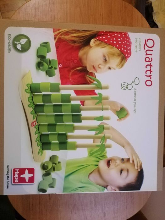 Розвиваюча гра Quattro т.м. Hape бамбук 3+