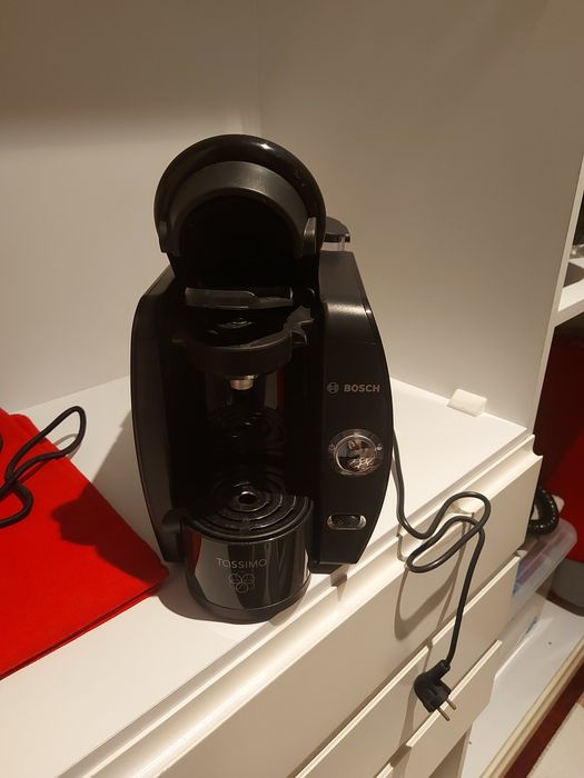 Maquina de cafe da Tassimo (Bosh)