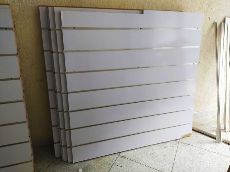 Painel Multi-Sistema 240x120cm, expositor de parede, painel de parede