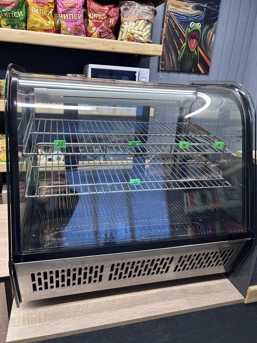 Продам торгову вітрину