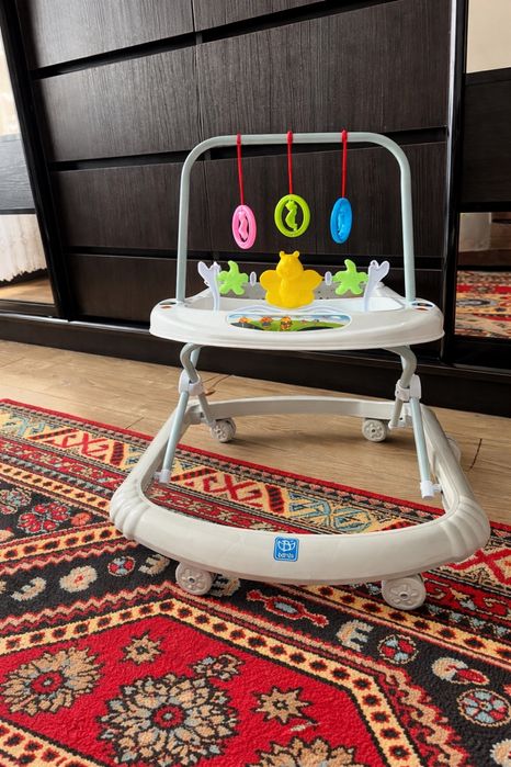 Продам . Ходунки дитячі