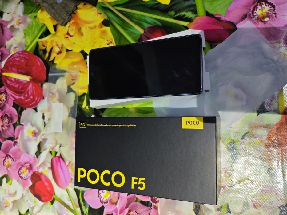 Продам смартфон Poco f5